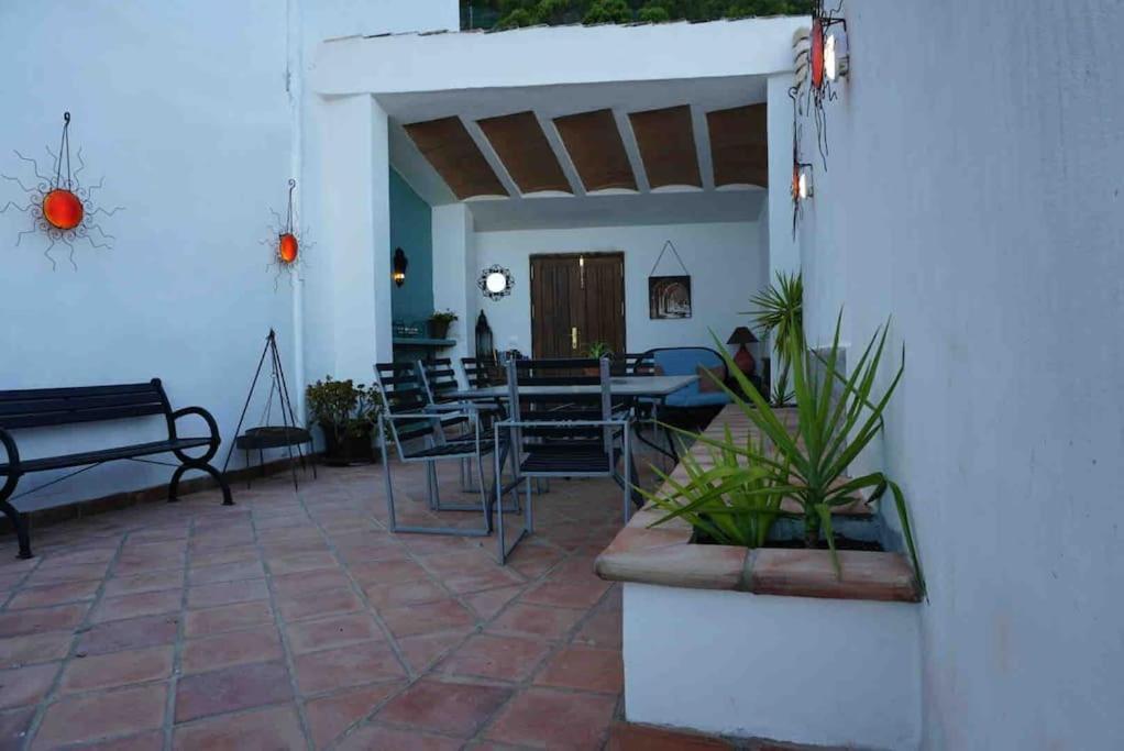 Villa Eagles Nest - Massive Townhouse With Pool With Outstanding Views Algodonales Exterior foto